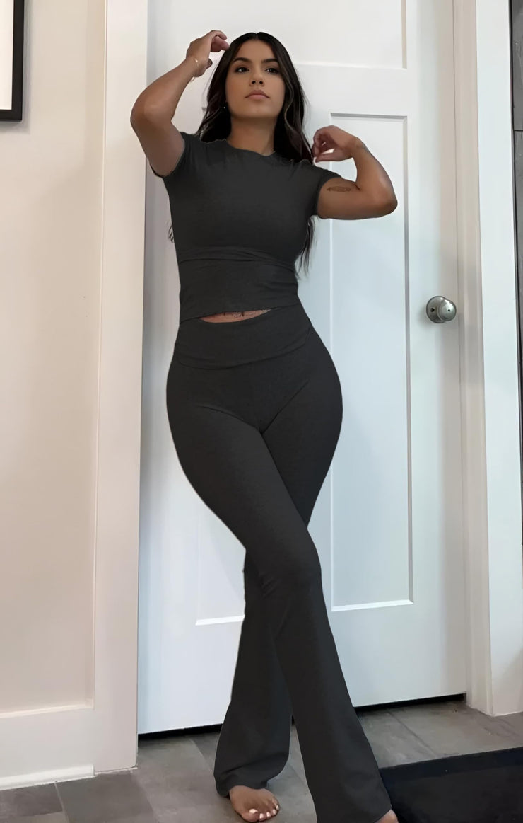 Women's 2 Piece Lounge Outfits Slim Short Sleeve Tops Low Rise Flare Leggings Sets Yoga Sweatsuit